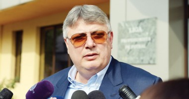 Stire din Sport : Lovitură de teatru la LPF / Gino Iorgulescu este noul președinte al Ligii!