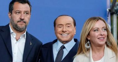 Stire din Actualitate : Giorgia Meloni dă asigurări că viitorul guvern italian va susţine Ucraina