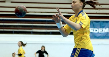 Stire din Sport : Golgetera României este de la CSU Neptun