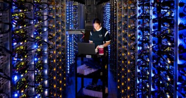 Înăuntru internetului/ Primele fotografii din centrele Google - 6