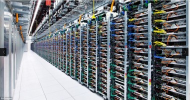 Înăuntru internetului/ Primele fotografii din centrele Google - 7
