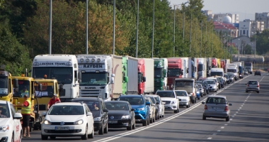 Stire din Eveniment : "Graba strică treaba", apelul făcut de transportatori după legiferarea proiectului legii RCA