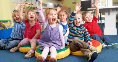 Stire din Cultură-Educație : Încep înscrierile la grădiniță. Iată calendarul pentru anul 2018