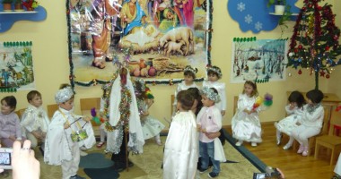 Moș Crăciun a venit la "Gărgărițele" de la Grădinița 22 - 2