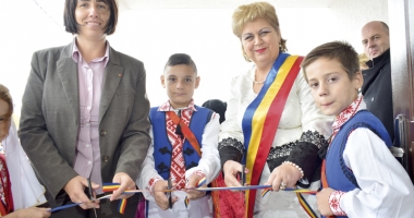 Stire din Politică-Administrație : Moment de bucurie în comuna Grădina. A fost inaugurat Centrul de Prevenire a Abandonului