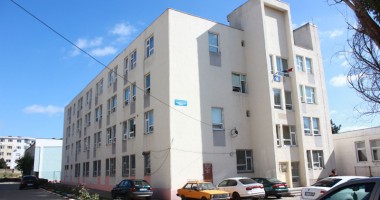 Stire din Cultură-Educație : SCANDAL la GRĂDINIȚA nr. 53 din Constanța: "Putoare, am să-ți fac viața un calvar!"