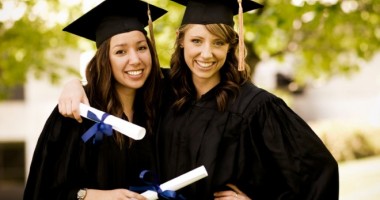 Stire din Cultură-Educație : Caravana celor interesați de studii în străinătate