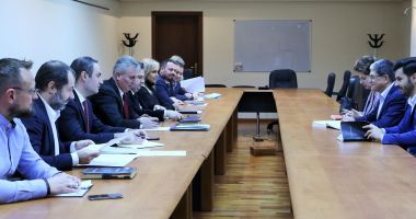 Stire din Economie : Grave deficiențe la atribuirea contractelor pentru infrastructura rutieră