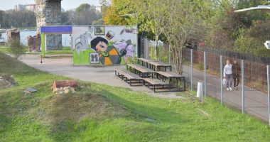 Adăpost pentru oamenii străzii, în Parcul Tăbăcărie? Mămicile din Constanța sunt revoltate - 3