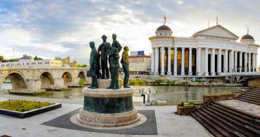 Stire din Actualitate : "Grecia și Macedonia nu au fost niciodată atât de aproape de o reconciliere"