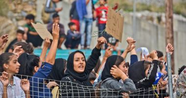 Stire din Actualitate : Grecia înăsprește procedurile privind azilul