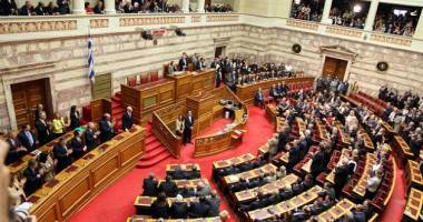 Stire din Actualitate : Parlamentul grec a aprobat acordul tehnic cu creditorii privind un al treilea plan de ajutor