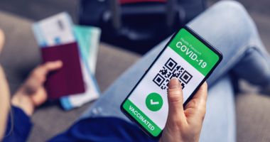 Stire din Actualitate : Grecia verifică certificatele de vaccinare emise în Bulgaria și România