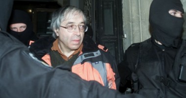 Stire din Diverse : Guru Bivolaru scapă de acuzația de SEX cu minori. Judecătorii, AMENINȚAȚI înainte de ultimul termen