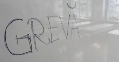 Stire din Actualitate : Sindicatele decid astăzi dacă intră în grevă generală
