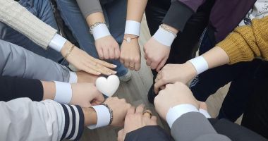 Stire din Cultură-Educație : Săptămâna aceasta, elevi din șase județe, în grevă japoneză