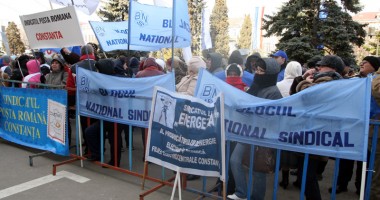 Stire din Economie : Sindicatele declară război Guvernului Ponta