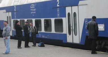 Stire din Economie : Mergi cu trenul spre munte? Reduceri de 50% la călătorii, pe sfârșit de săptămână