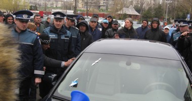 Directorii administrației portului Constanța sunt ținuți "pe tușă" - 6