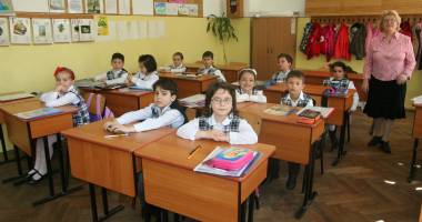Stire din Sănătate : Școlile din Constanța, controlate de inspectorii DSP
