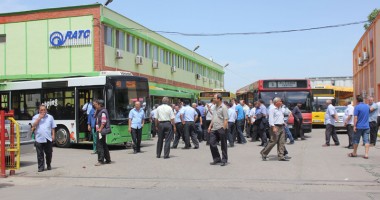 HAOSUL DIN CULISELE RATC! Ce a declanșat GREVA care a paralizat Constanța și cine sunt ȘEFII TRAȘI PE DREAPTA! - 5