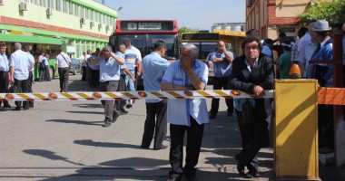 HAOSUL DIN CULISELE RATC! Ce a declanșat GREVA care a paralizat Constanța și cine sunt ȘEFII TRAȘI PE DREAPTA! - 6