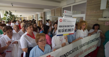 "Suntem umiliți. Ar putea  un parlamentar trăi cu banii ăștia?" - 2