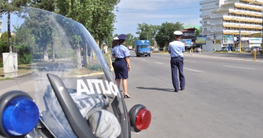 Polițiștii, luați de fraieri? Cine joacă alba-neagra cu salariile lor - 2