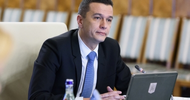 Stire din Politică-Administrație : Grindeanu, întâlniri cu reprezentanții FMI și cu comisarul european Corina Crețu