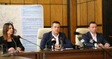 Stire din Politică-Administrație : S-a semnat contractul cu cea mai mare valoare pentru o autostradă