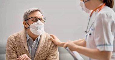Stire din Social : Semne și simptome ale infecțiilor respiratorii. Diferențele dintre COVID-19, gripă si virusul sinciţial, explicate de ministerul Sănătăţii