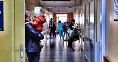 Stire din Social : Tot mai multe cazuri de infecții respiratorii. A fost confirmat un caz cu virus gripal de tip B