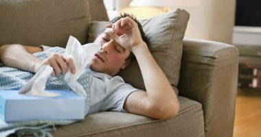 Stire din Social : Gripa a băgat spaima-n constănțeni. Cabinetele medicilor de familie, luate cu asalt