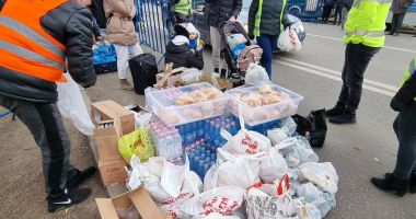 ARHIEPISCOPIA TOMISULUI, colectă la Constanța, pentru refugiații din Ucraina