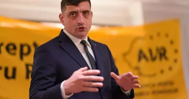 Stire din Politică-Administrație : George Simion: Nu am fost invitați la consultările de la Cotroceni