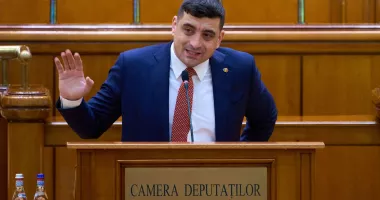 Stire din Politică-Administrație : George Simion, discurs la moțiune: AUR își asumă o guvernare viitoare
