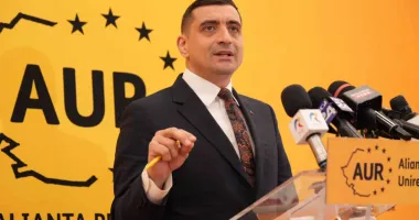 George Simion a anunțat că parlamentarii AUR nu vor vota Guvernul Veștea. „Să predea sau să amâne votul!”