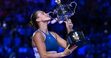 Tenis: Arina Sabalenka a câştigat trofeul la Australian Open