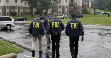 Stire din Actualitate : FBI a plătit peste un milion de dolari pentru deblocarea unui iPhone