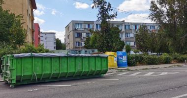 Stire din Social : Nu mai aruncaţi deşeurile voluminoase pe stradă! Unde puteţi scăpa de ele