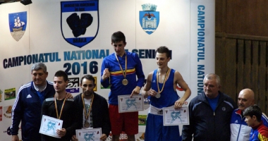 Stire din Sport : Gură de oxigen pentru boxul constănțean. "Putem reveni în forță!"