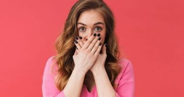 Stire din Sănătate : Aveţi gura uscată? Aflați care este cauza