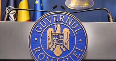 Stire din Politică-Administrație : Guvernul Bolojan prinde contur. Vot în partide, iar mâine votul în plen și depunerea jurământului la Cotroceni