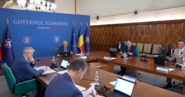 Stire din Politică-Administrație : Acord în Coaliție.  Numărul parlamentarilor va scădea cu 10% la alegerile viitoare