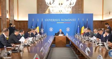 Stire din Politică-Administrație : Guvernul pregătește trimiterea în concediu fără plată a bugetarilor pentru cinci zile pe lună