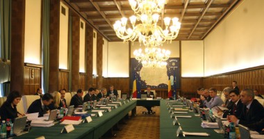 Stire din Politică-Administrație : Guvernele român și bulgar se reunesc în ședință comună