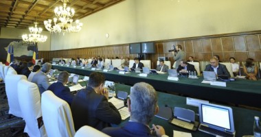 Stire din Politică-Administrație : LISTA GUVERNULUI PONTA 2