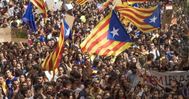 Guvernul spaniol respinge orice mediere în criza catalană