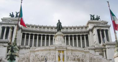 Stire din Actualitate : Guvernul italian a aprobat planul de creștere economică