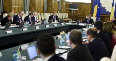 Stire din Politică-Administrație : Guvernul a pregătit  un ghid de informare cu privire la legea antifumat